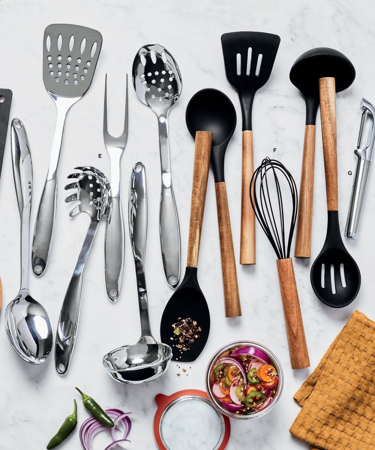 Crate & Barrel Weekly Ad Flyer September 30 to October 7