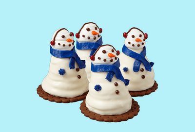 Lil' Snowmen Treats are Back at Carvel for a Limited Time Only
