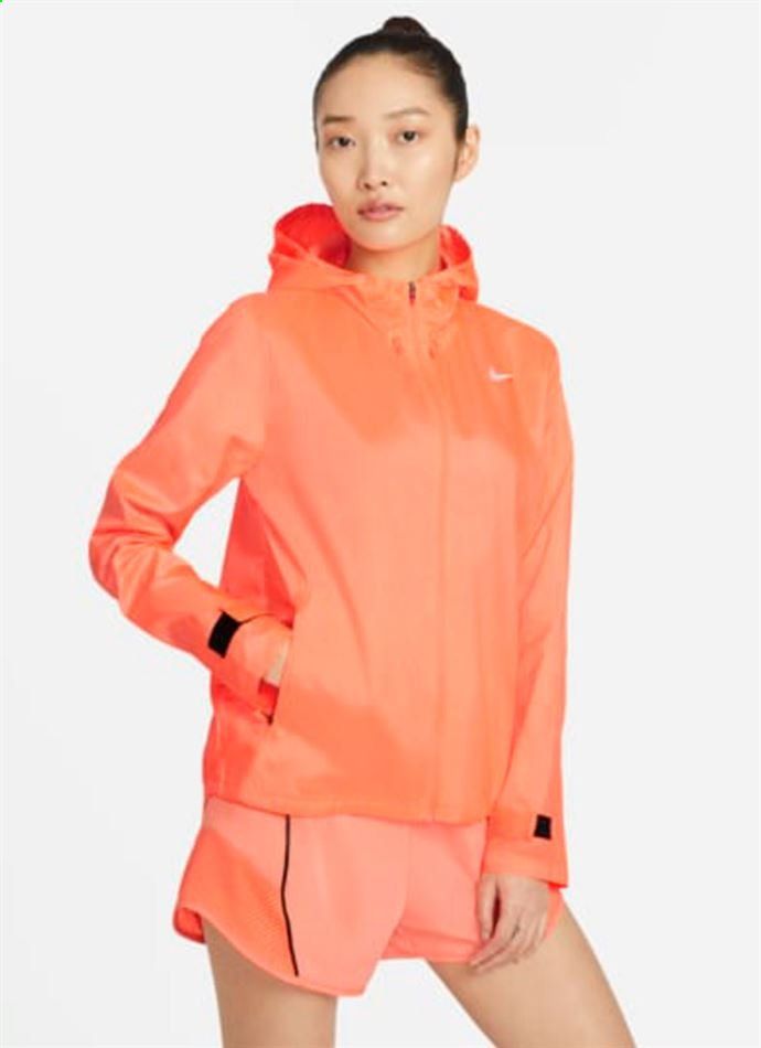 Nike Weekly Ad Flyer December 24 to December 31