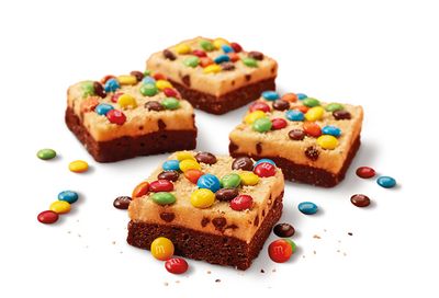 Select Little Caesars are Running a Market Test on a New Cookie & Brownie Inspired Dessert 