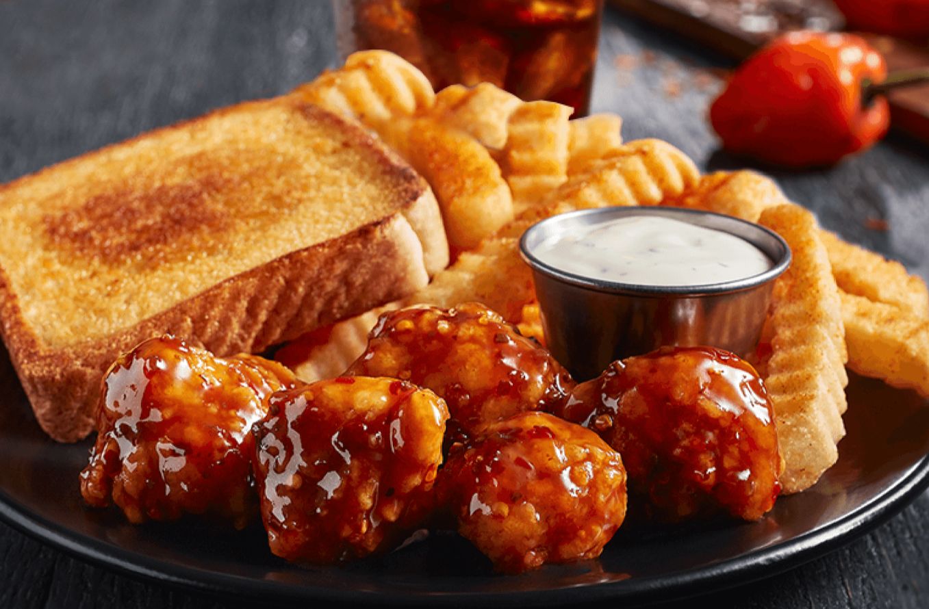 General Tso's New Boneless Wings Meal Dished Up at Zaxby's General Tso's New Boneless Wings Meal Dished Up at Zaxby's