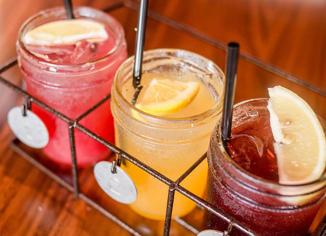 "Season of Thanks" Continues: Get a Free DIY Mimosa Kit When You Purchase 2 Entrees Online at the Lazy Dog Restaurant & Bar "Season of Thanks" Continues: Get a Free DIY Mimosa Kit When You Purchase 2 Entrees Online at the Lazy Dog Restaurant & Bar