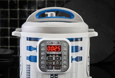 Star Wars™ Instant Pot® Duo™ 6-Qt. Pressure Cooker, R2-D2 For $99.98 At Williams Sonoma Canada