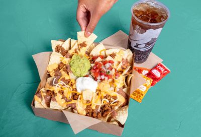 Taco Bell’s BOGO Grande Nachos Deal: Until May 31st!