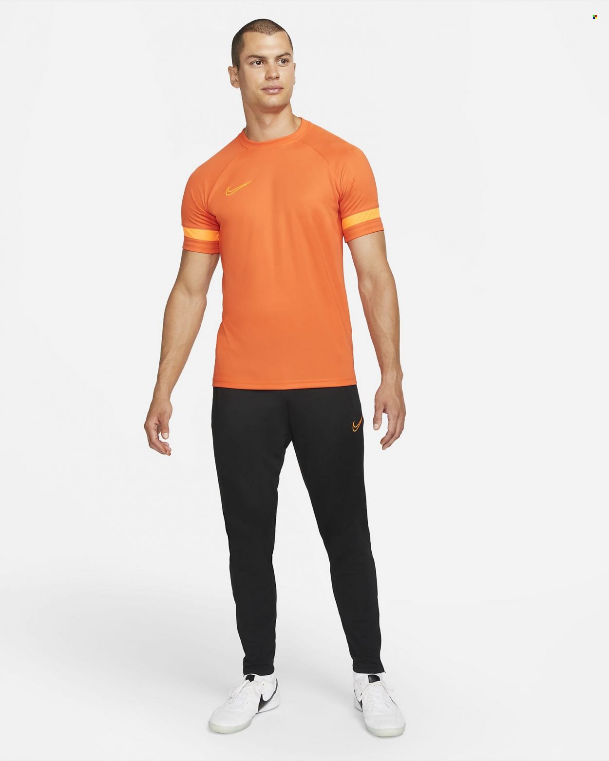 Nike Weekly Ad Flyer November 17 to November 24