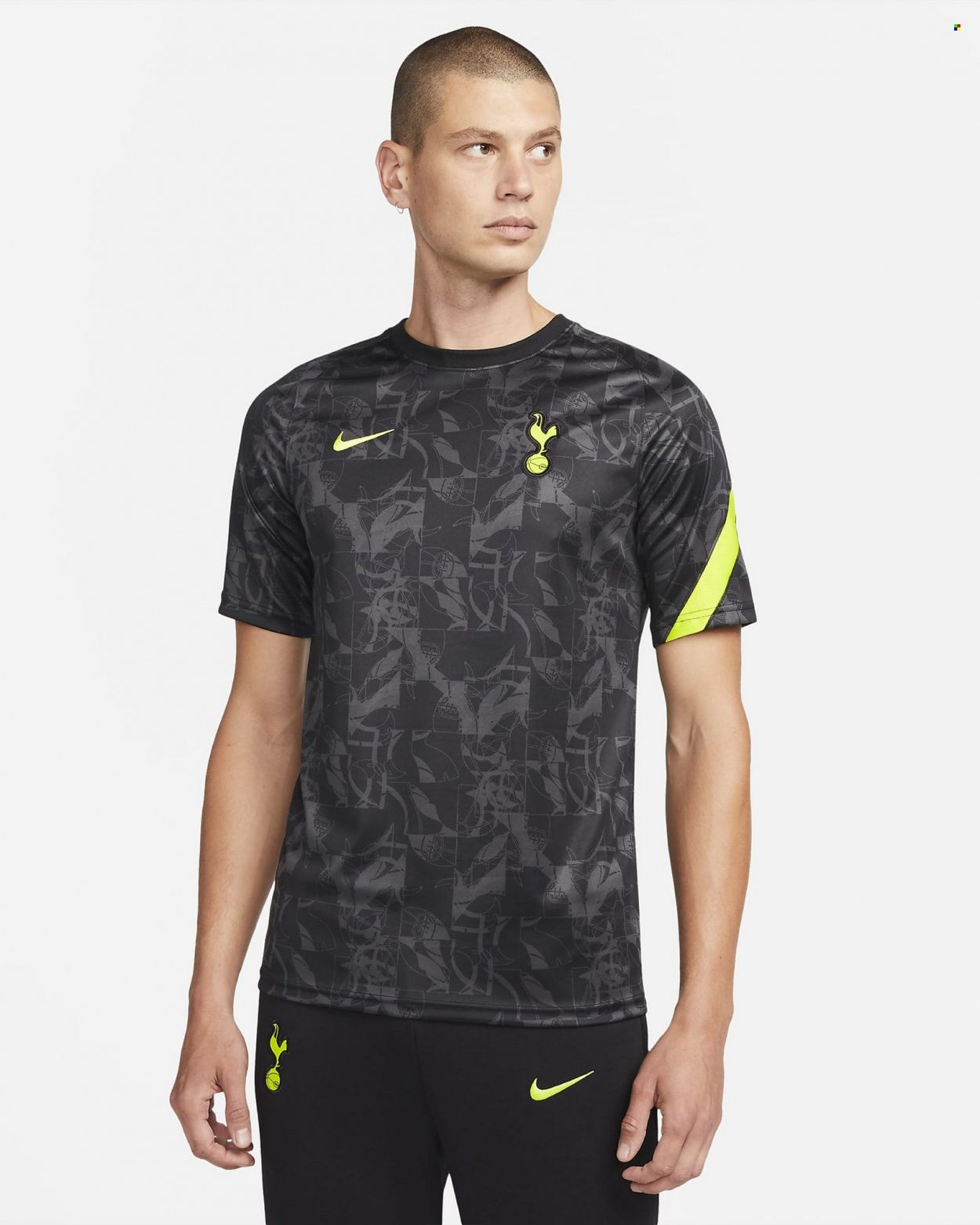 Nike Weekly Ad Flyer November 17 to November 24