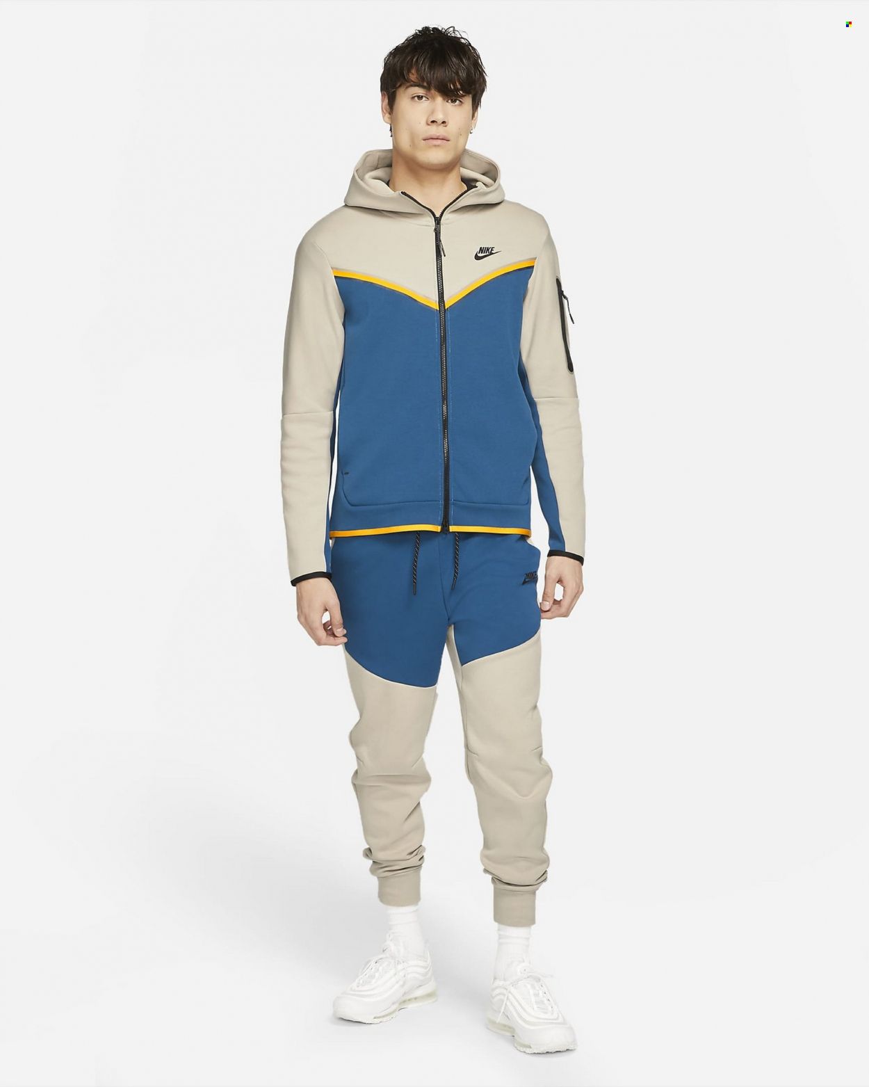 Nike Weekly Ad Flyer November 17 to November 24