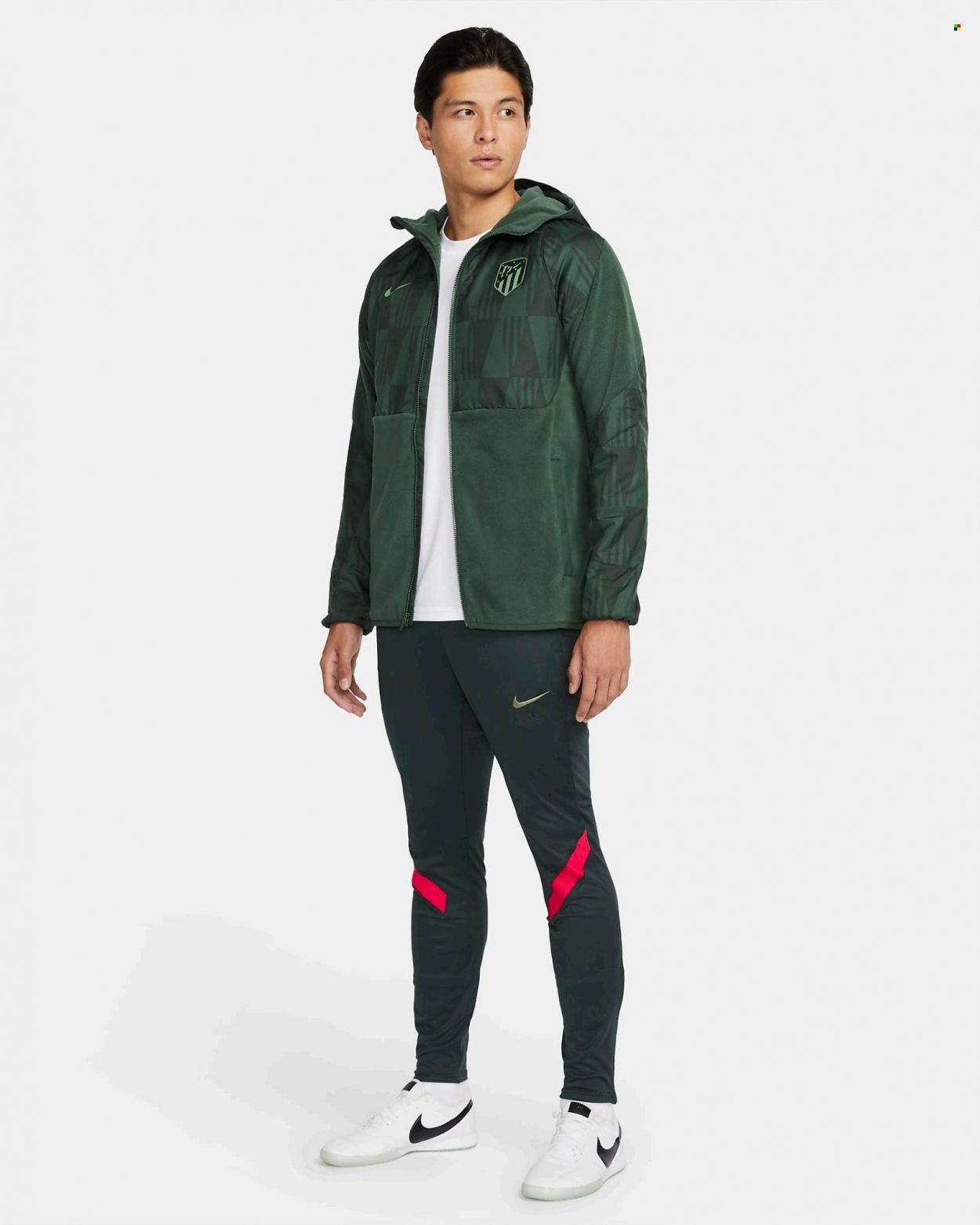Nike Weekly Ad Flyer December 17 to December 24