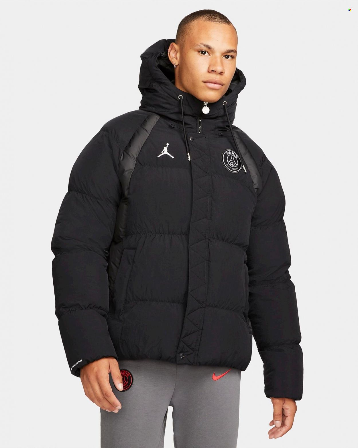 Nike Weekly Ad Flyer December 17 to December 24