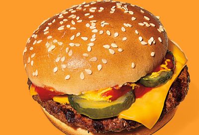 Enjoy a Free Cheeseburger After Your First Purchase When You Newly Sign Up for Royal Perks at Burger King
