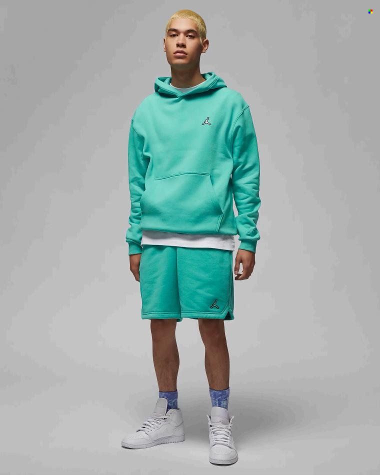 Nike Weekly Ad Flyer April 21 to April 28