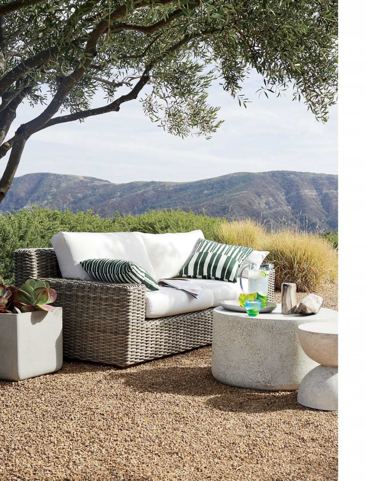 Crate & Barrel Weekly Ad & Flyer April 2 to 16
