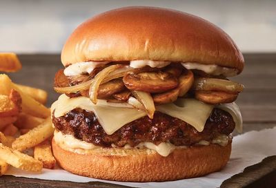 Applebee’s Premiers their Brand New Bourbon Street Mushroom Swiss Burger