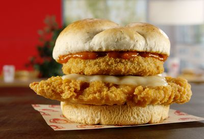 Wendy’s Premiers their Rich and Crispy Italian Mozzarella Chicken Sandwich and Italian Mozzarella Cheeseburger