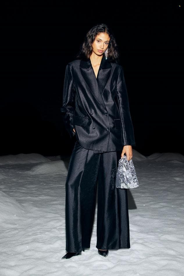 H&M Promotions & Flyer Specials December 2022