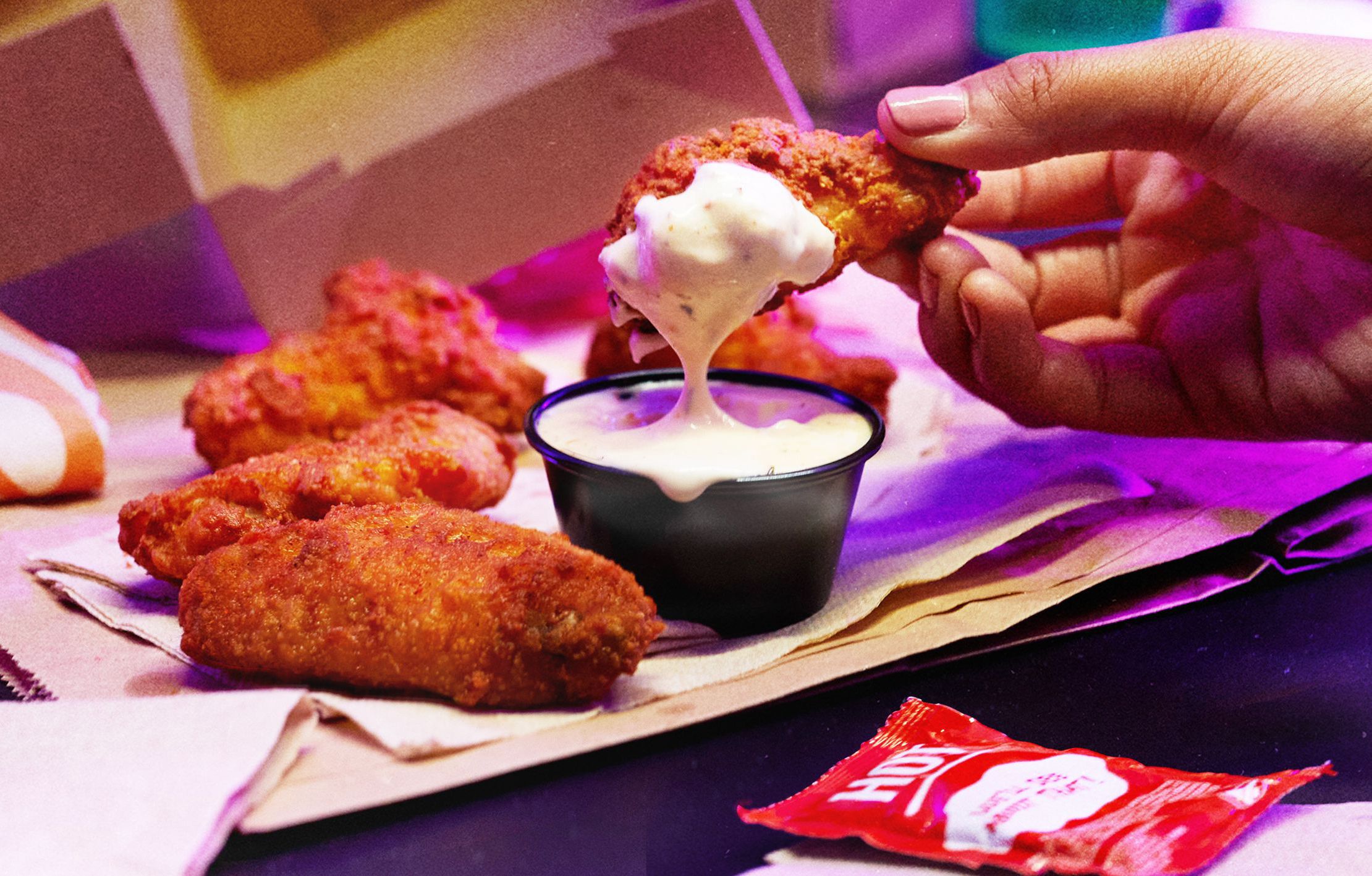Crispy Chicken Wings with a Spicy Ranch Sauce are Back at Taco Bell Crispy Chicken Wings with a Spicy Ranch Sauce are Back at Taco Bell