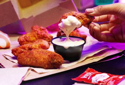 Crispy Chicken Wings with a Spicy Ranch Sauce are Back at Taco Bell
