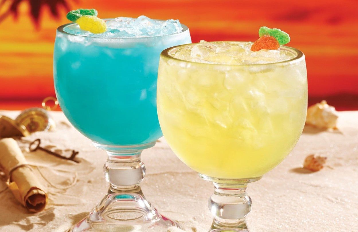 Enjoy $6 Summer Sips at Applebee’s with the Blue Bahama Mama and Tropical Mana Margarita Enjoy $6 Summer Sips at Applebee’s with the Blue Bahama Mama and Tropical Mana Margarita