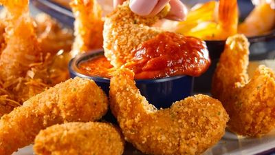 Red Lobster brings back Endless Shrimp with five mix-and-match flavors