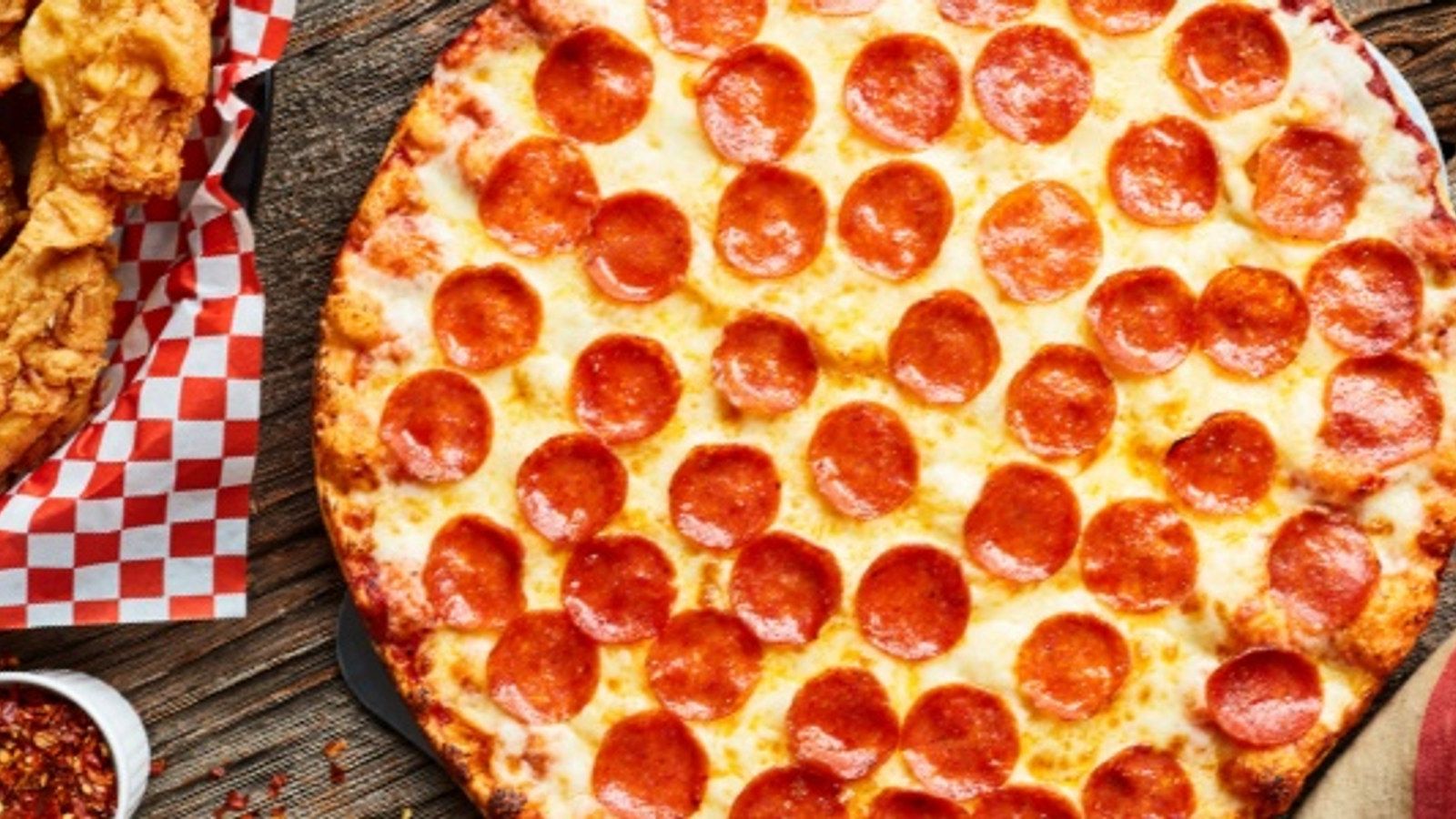 Shakey's Pizza: Add a 12-inch pizza for $10 with a qualifying meal deal Shakey's Pizza: Add a 12-inch pizza for $10 with a qualifying meal deal