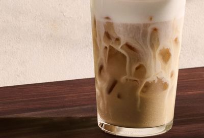 Starbucks: New Iced Banana Bread Chai