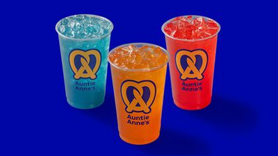 Auntie Anne's Pretzels: Peach Lemonade Mixer