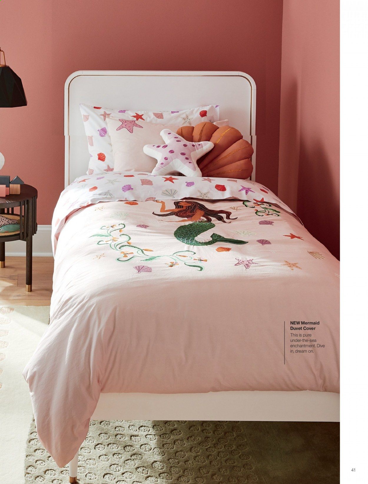 Crate & Barrel Catalog 2020-2021